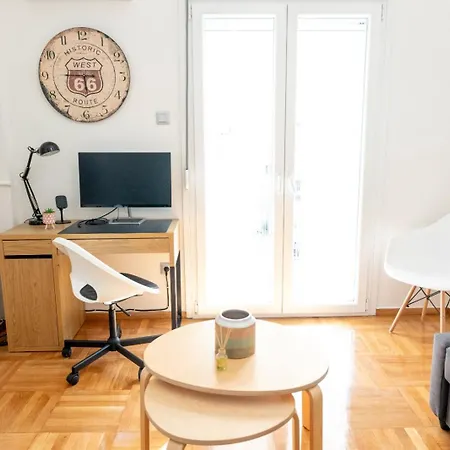Cozy And Modern Apartment Near City Center Athen Exterior foto