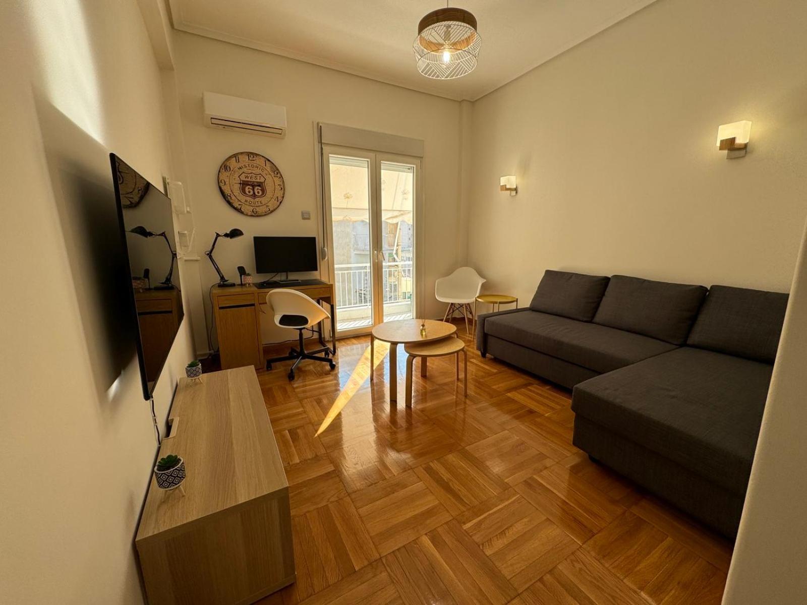 Cozy And Modern Near Center Apartment *